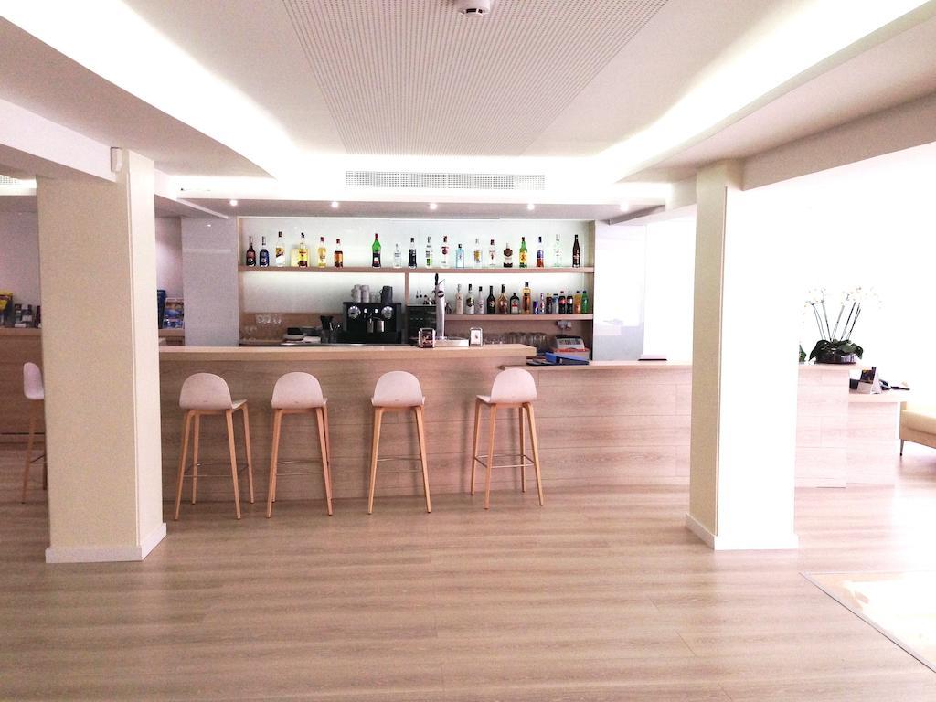 Hotel Gracia เอลอาเรนัล ภายนอก รูปภาพ