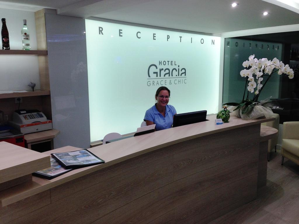 Hotel Gracia เอลอาเรนัล ภายนอก รูปภาพ